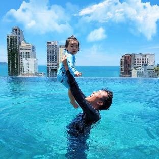 ゴールデンロータスグランドダナン – パノラミックルーフトップバー & デイリーアフタヌーンティー宿泊記｜ダナンから近い？部屋やアメニティを徹底検証