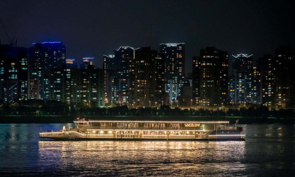 ソウル汝矣島Eランド漢江リバークルーズの攻略法|料金・予約方法を徹底解説 ソウル汝矣島Eランド漢江リバークルーズの攻略法|料金・予約方法を徹底解説