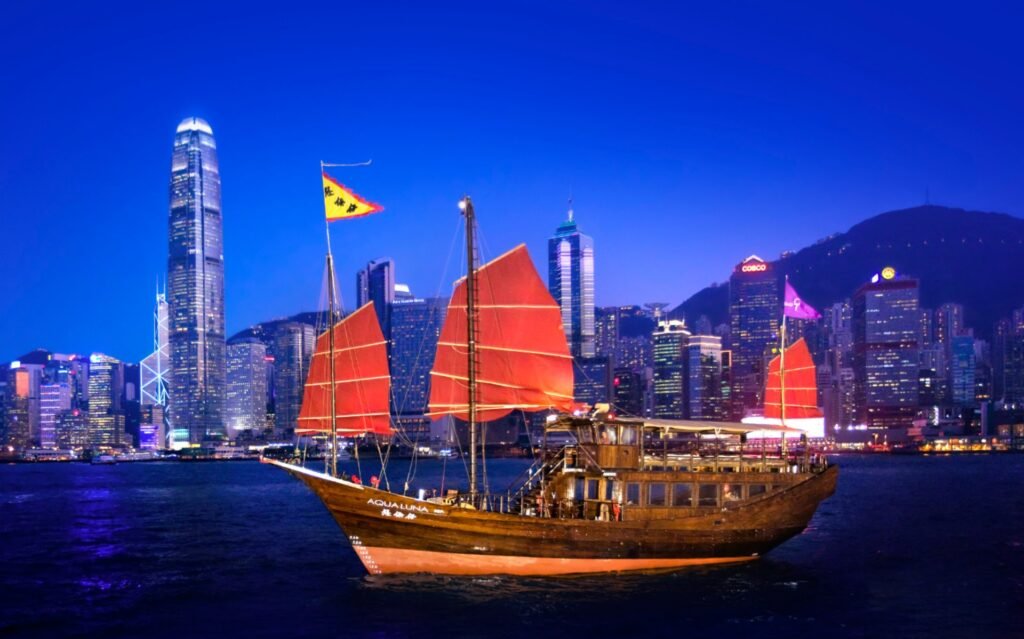 アクアルナ号クルーズ（ビクトリアハーバー）の体験談と予約方法